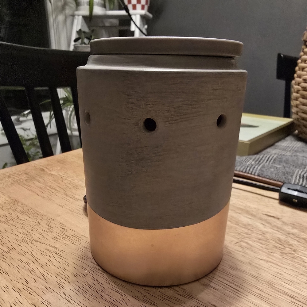 Scentsy Warmer